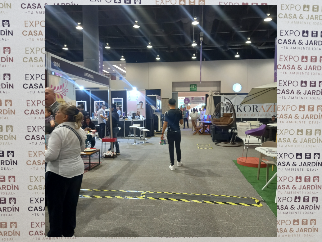 Pasillo de la Expo Casa y Jardín