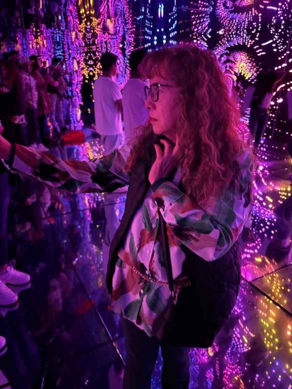 Luces de la experiencia inmersiva Viaje al Mictlán